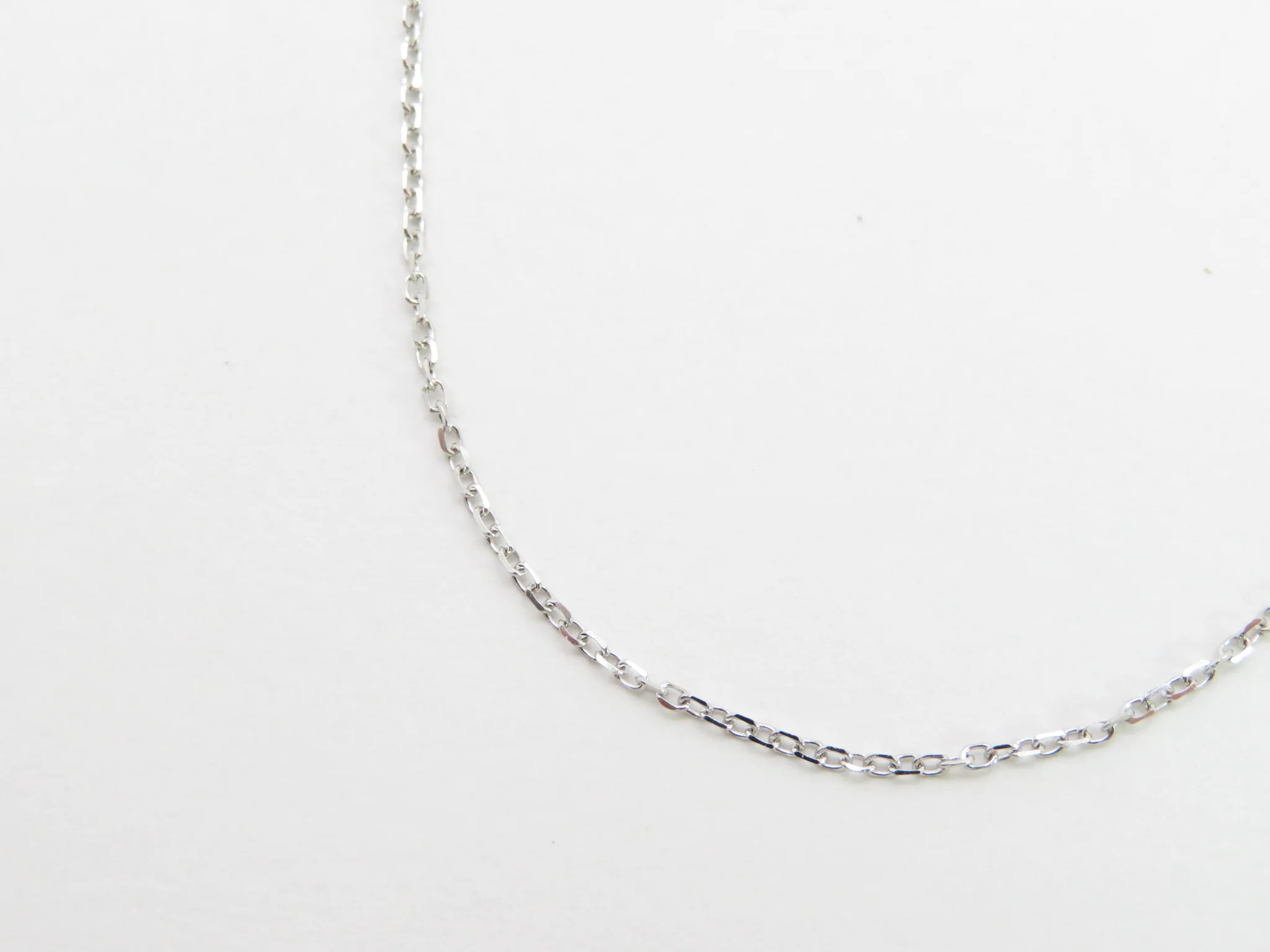 10k Diamond Cut Light Open Cable Chain - Image 3