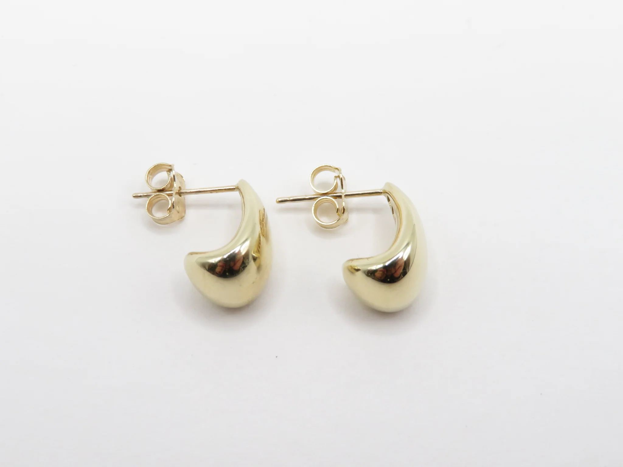 10k Gold Momo Earrings
