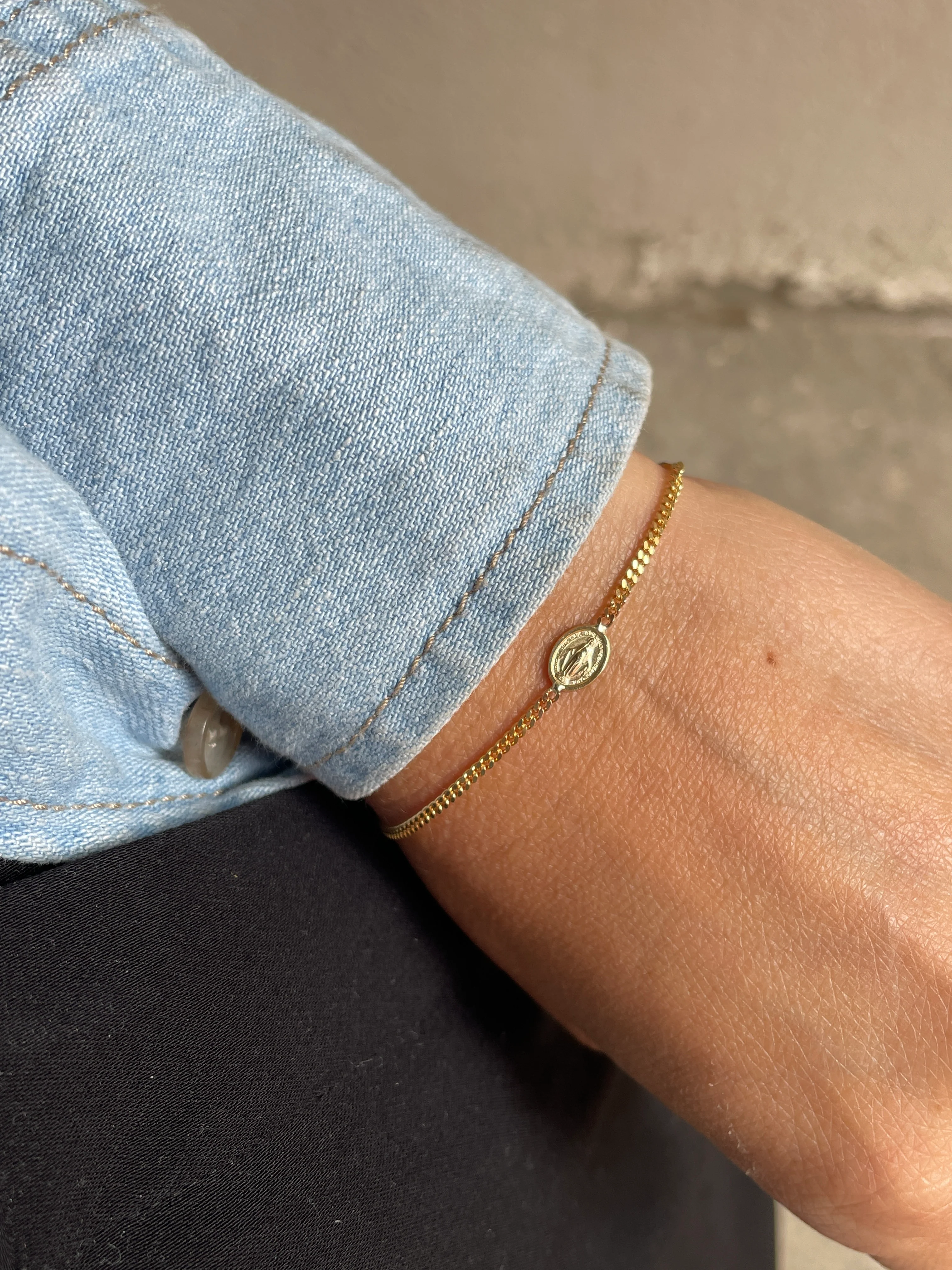 10k Yellow Gold Our Lady of Grace Bracelet - Image 3