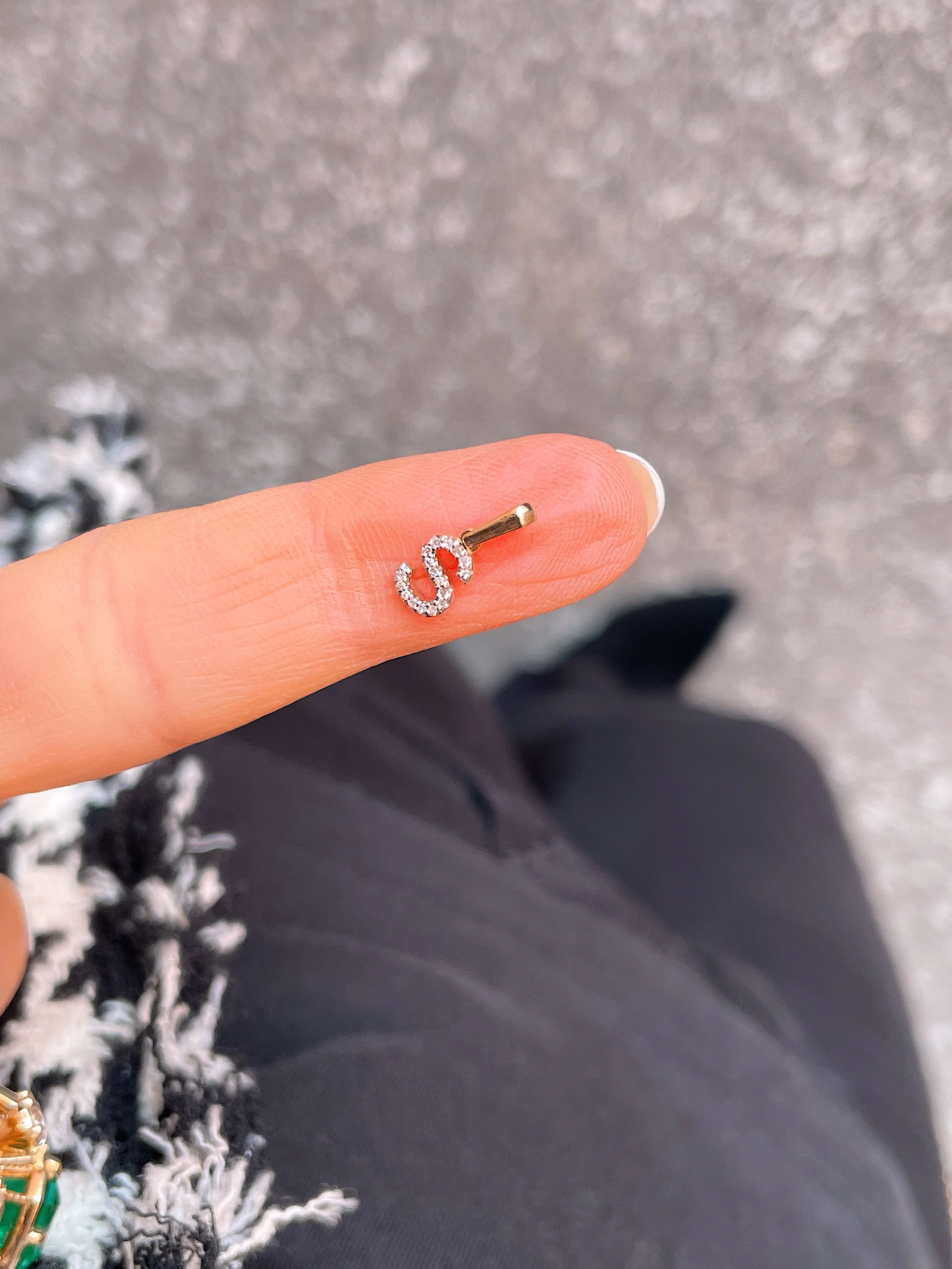 10k Yellow Gold Diamond Initial Pendant - Image 28