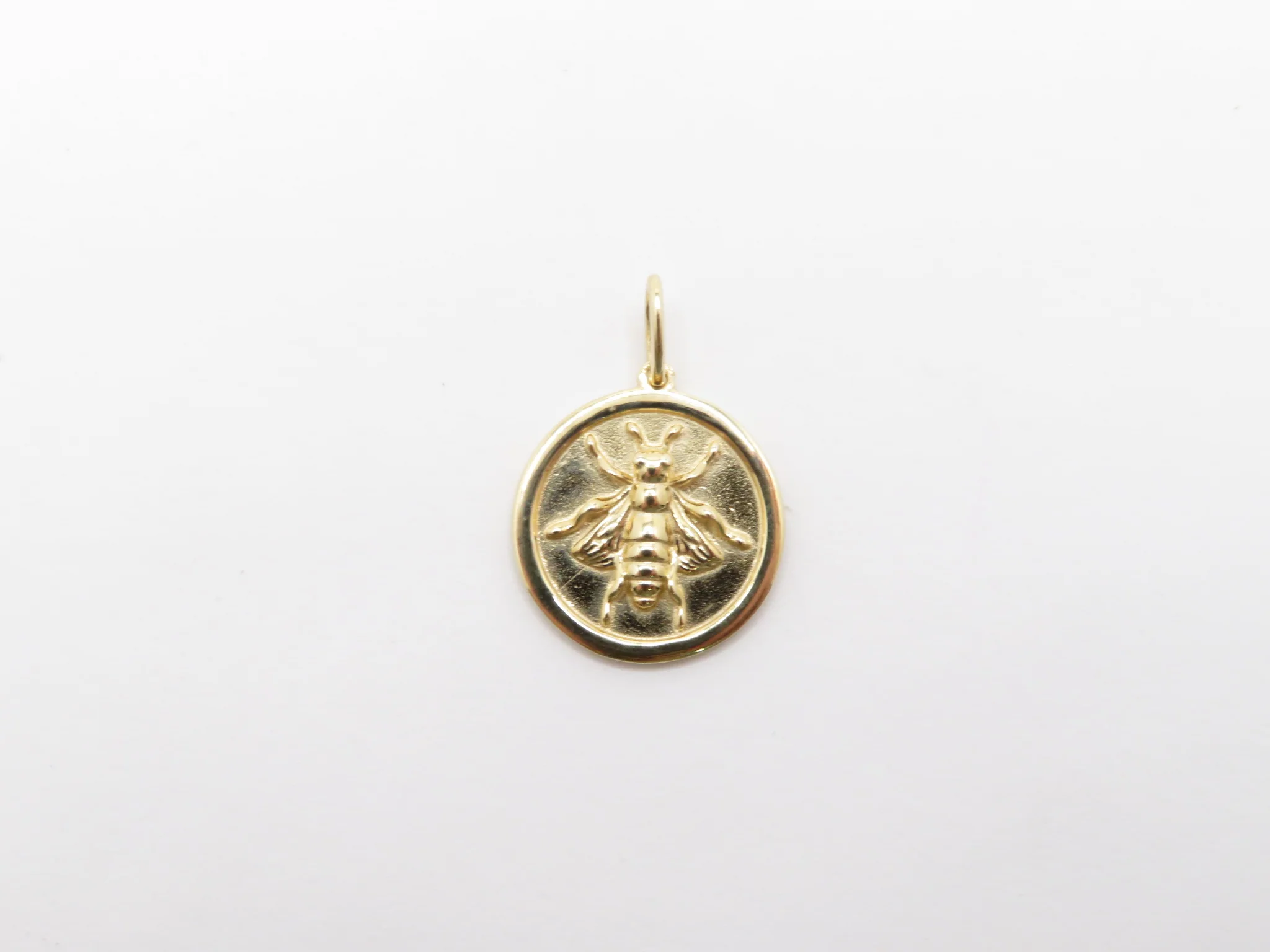 14k Yellow Gold Bumblebee Pendant