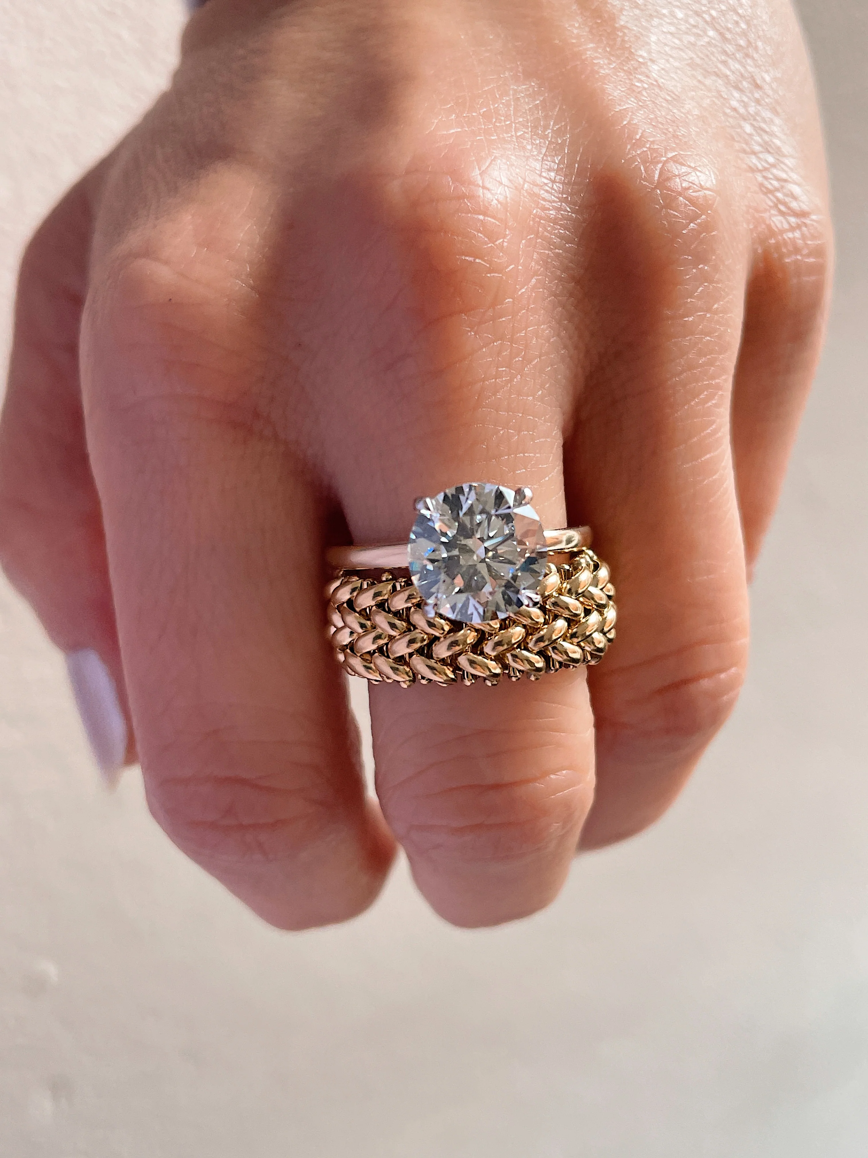 14k Yellow Gold Mesh Ring - Image 8