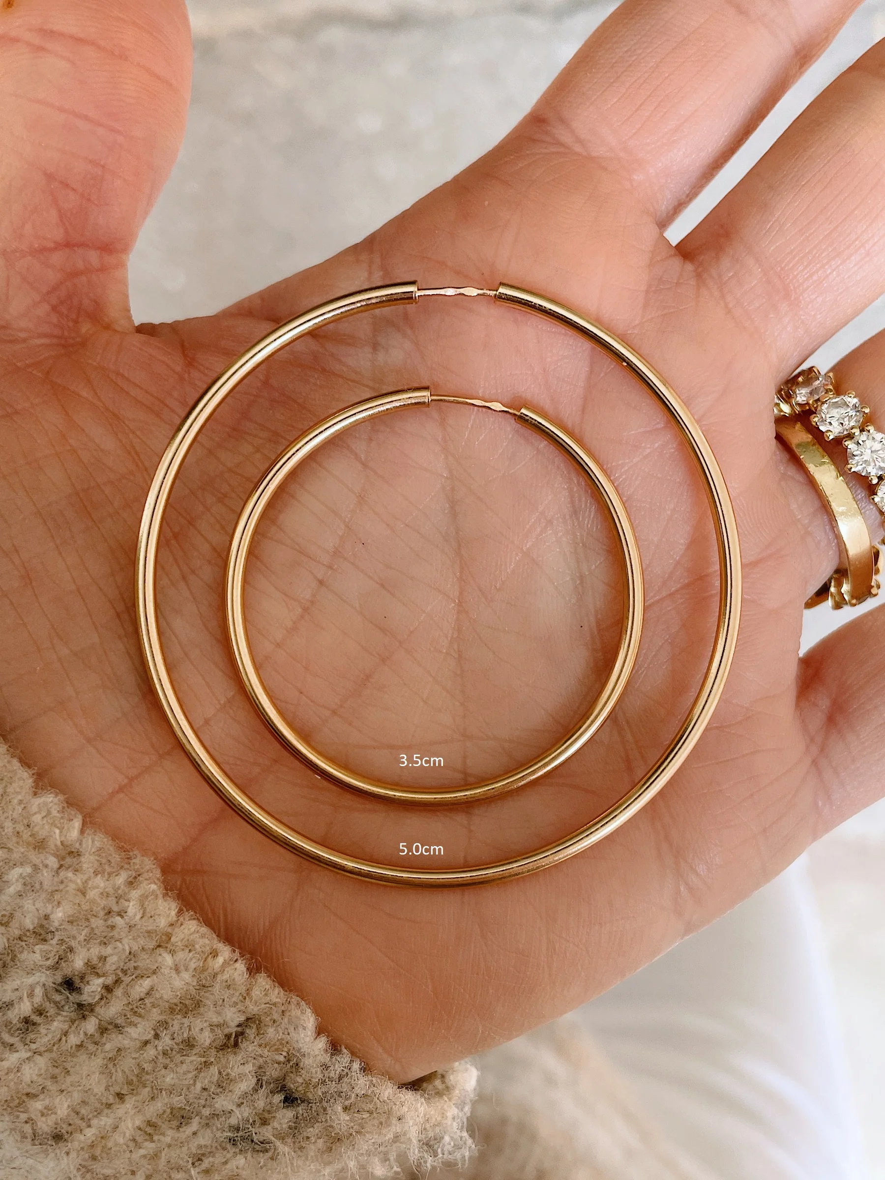19.25k Yellow Gold Classic Thicker Sleepers - Image 11