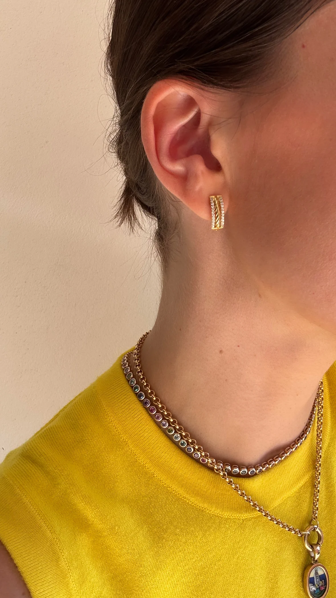 19.25k Yellow Gold Roped Channel Earrings - Image 2