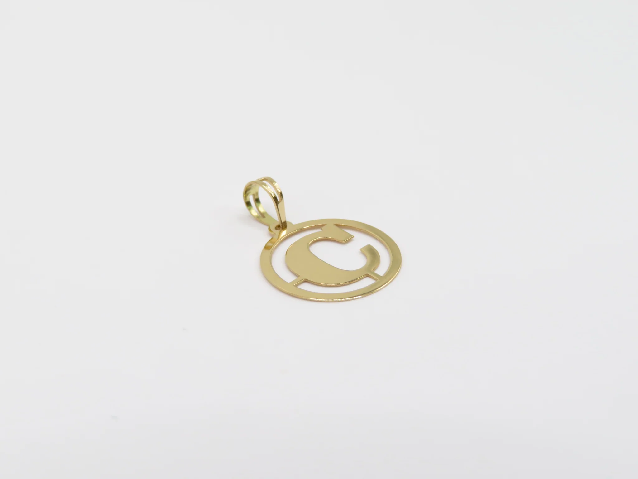 19.25k Yellow Gold Round Frame Initials - Image 4