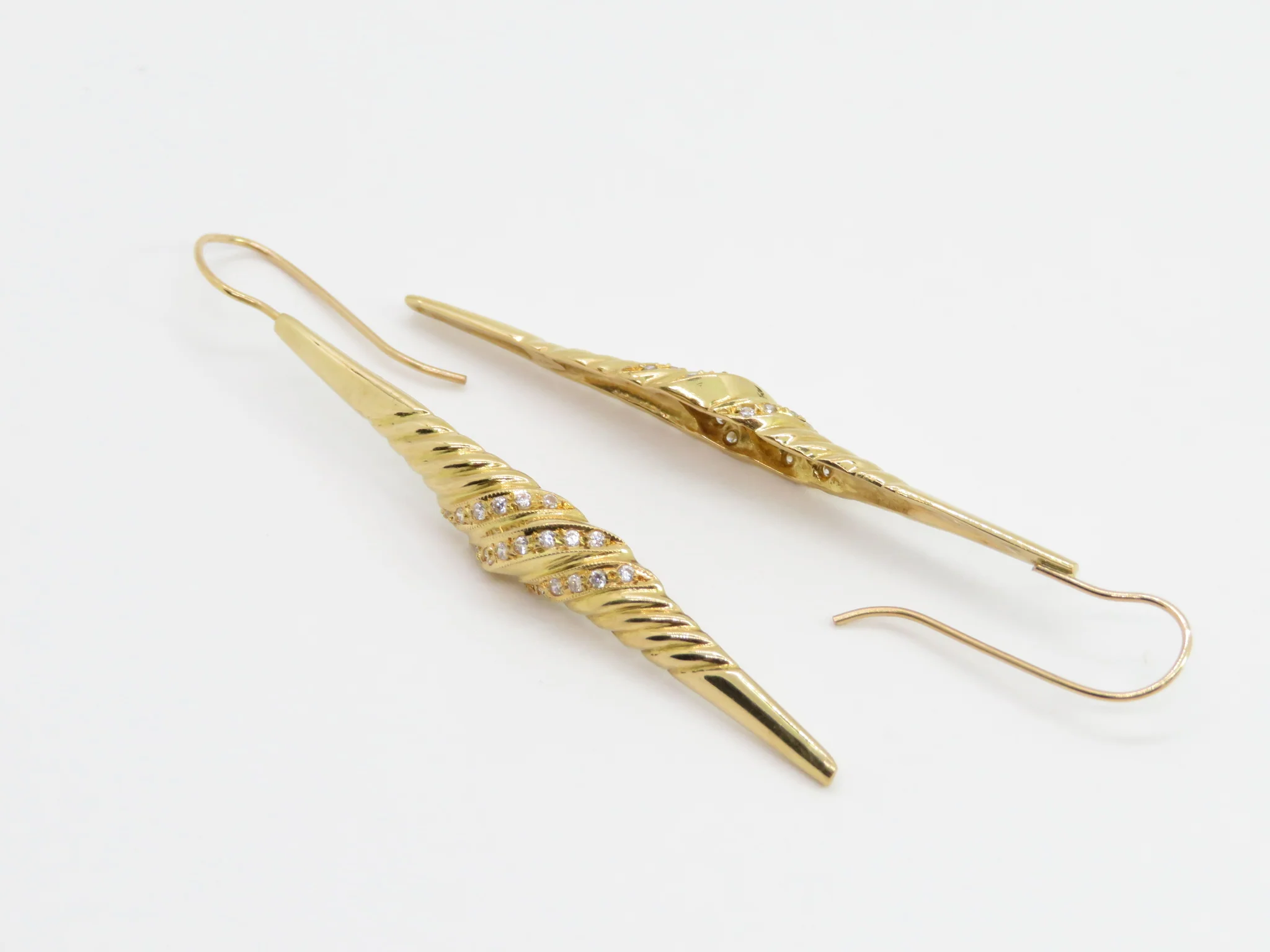 19.25k The Marilyn Drop Earrings - Image 4